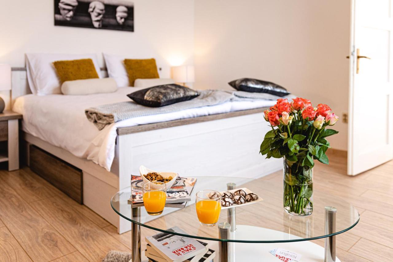 Korallion Apartment Σίμπενικ Εξωτερικό φωτογραφία